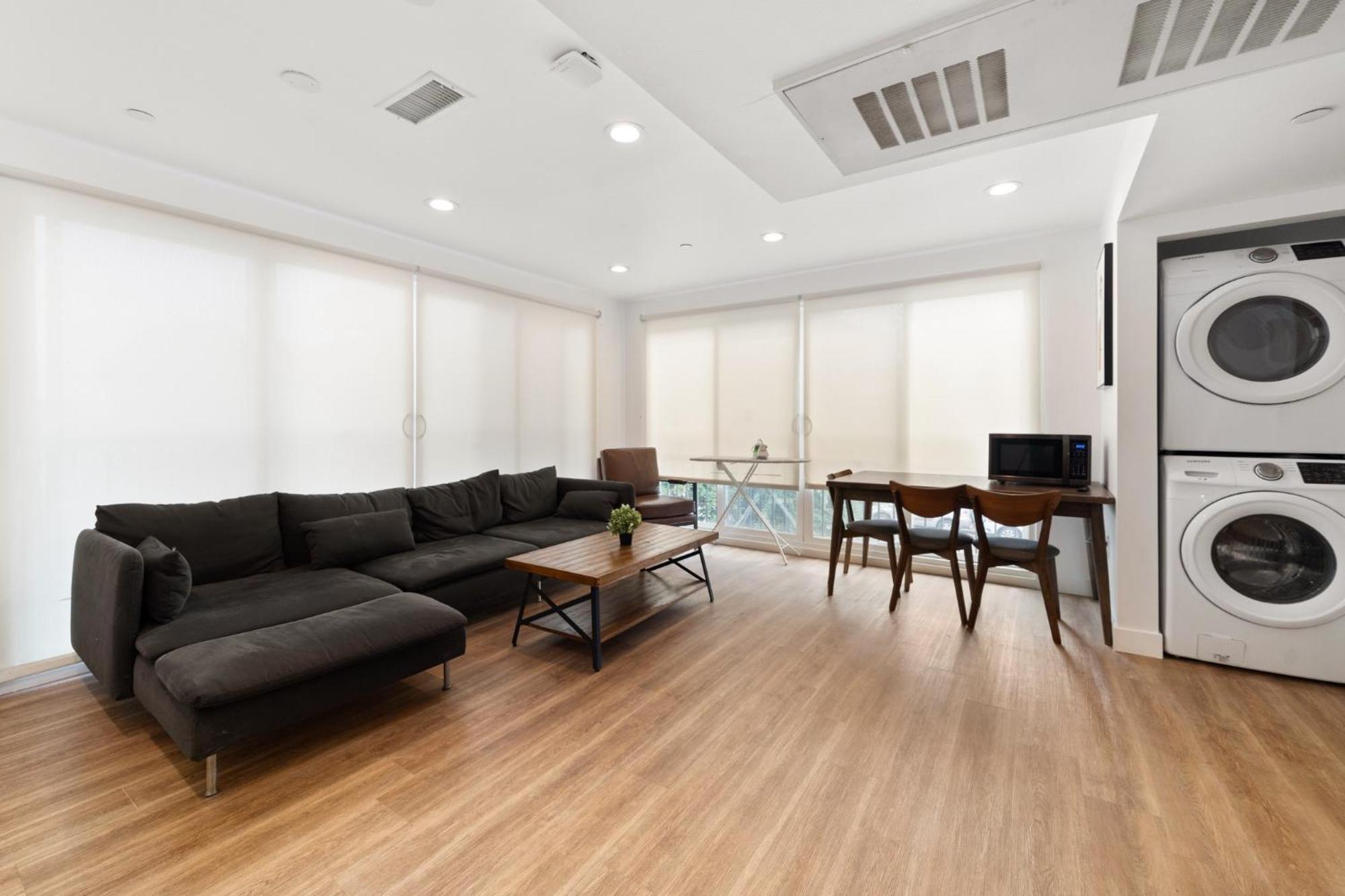 Perfect Location Near Usc, 1Bedroom With Shared Access Los Angeles Exteriör bild