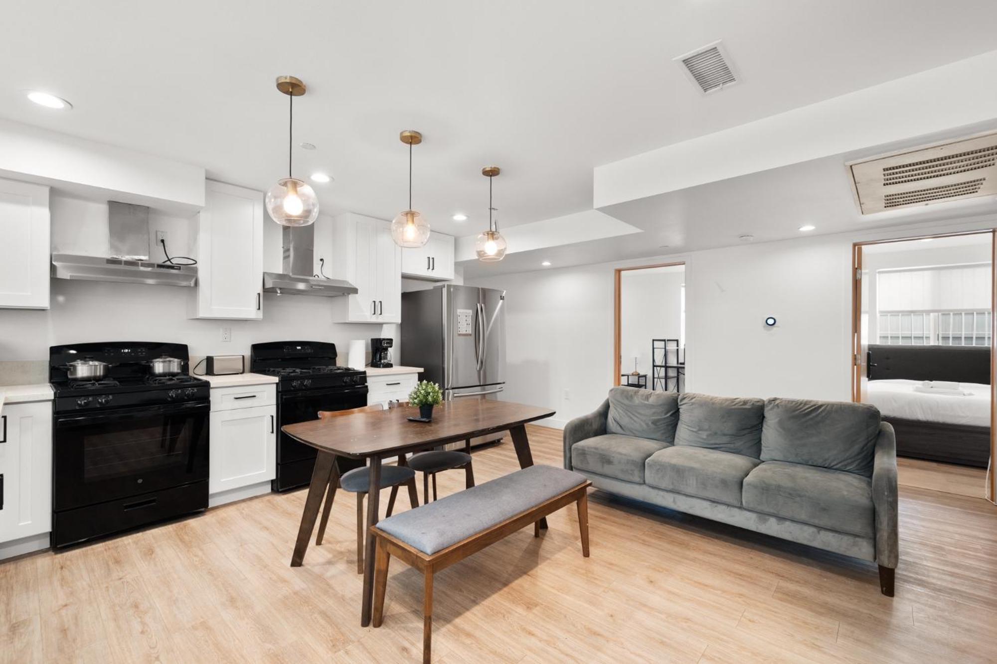 Perfect Location Near Usc, 1Bedroom With Shared Access Los Angeles Exteriör bild
